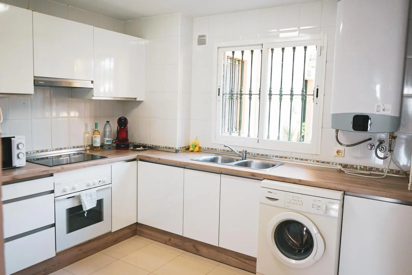 Casa Lince: 2/2 In Marbella Apartment
