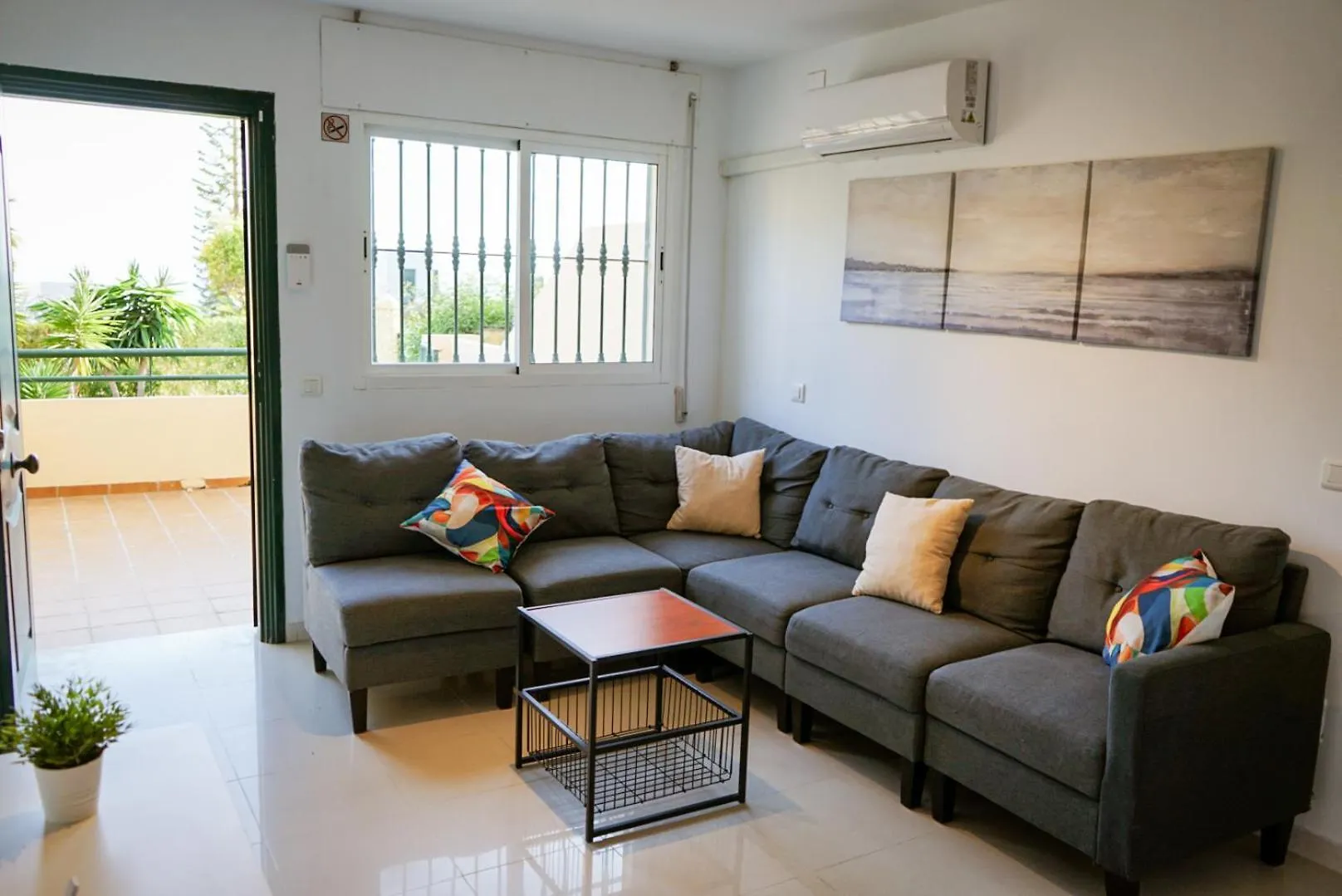 Casa Lince: 2/2 In Marbella Apartment